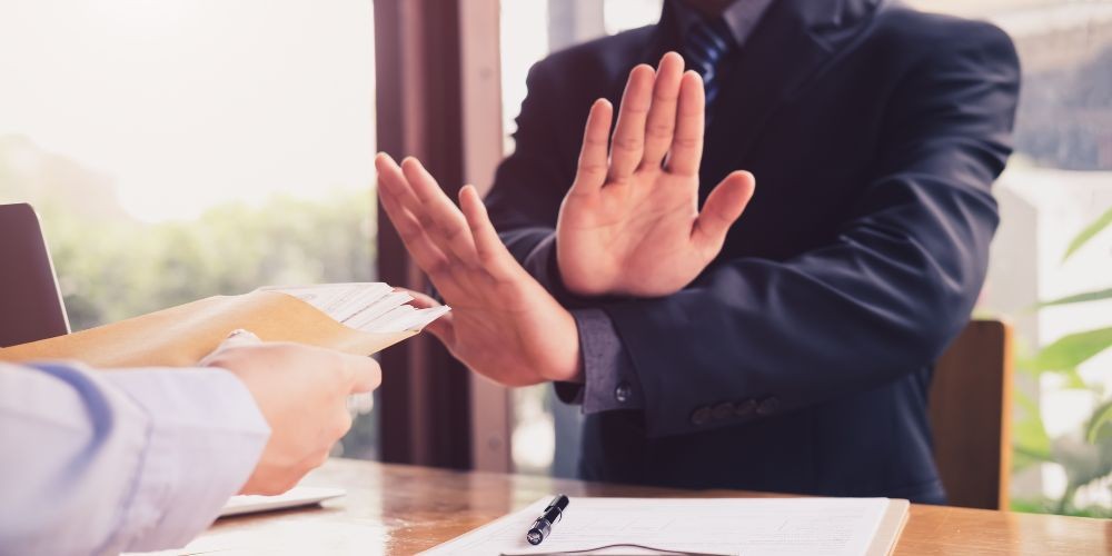 Причины отказа в продлении ВНЖ