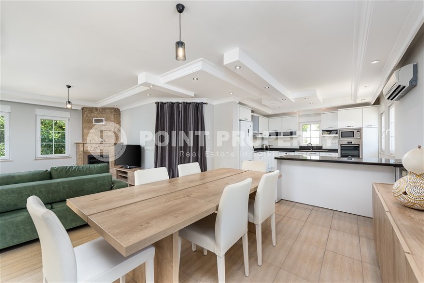 Panoramic villas with sea and mountain views, in a picturesque, ecologically clean area of Alanya - Incekum-id-6081-photo-3