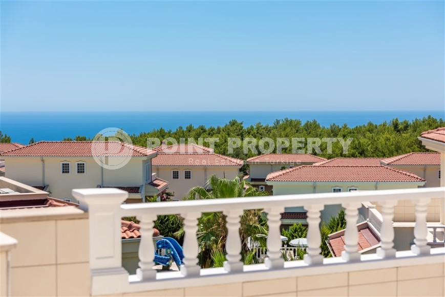 Panoramic villas with sea and mountain views, in a picturesque, ecologically clean area of Alanya - Incekum-id-6081-photo-16