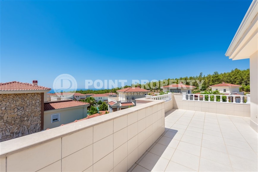 Panoramic villas with sea and mountain views, in a picturesque, ecologically clean area of Alanya - Incekum-id-6081-photo-17