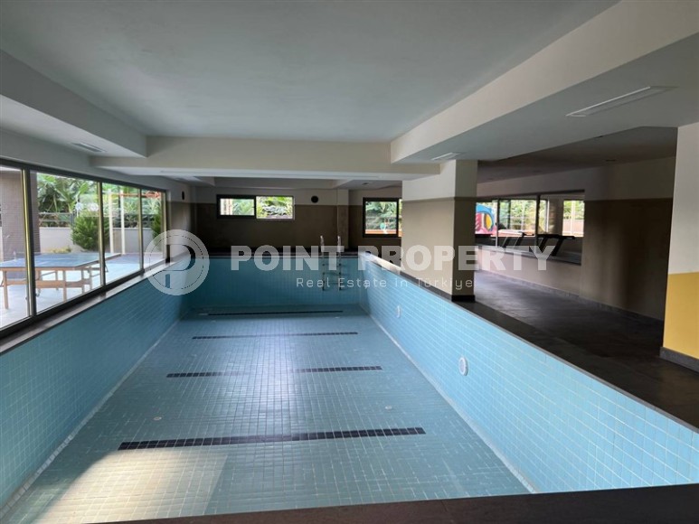 Spacious two-level apartment 4+1, on an area of 210 m2, 50 meters from the beach, in the center of the Kestel area-id-6082-photo-13