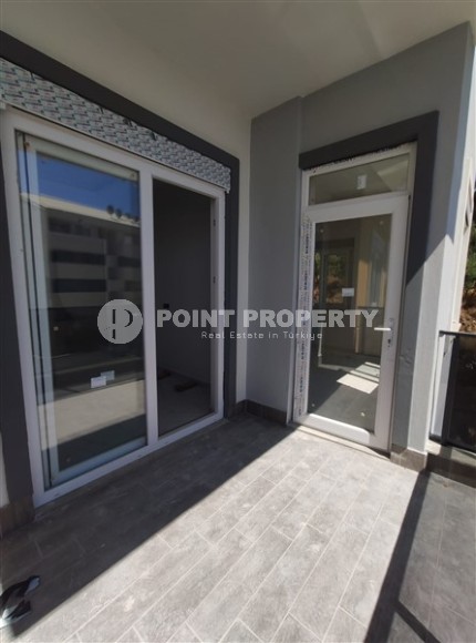 Новая квартира с чистовой отделкой, на 3-м этаже в жилом комплексе, введенном в эксплуатацию в 2023 году-id-6083-фото-6