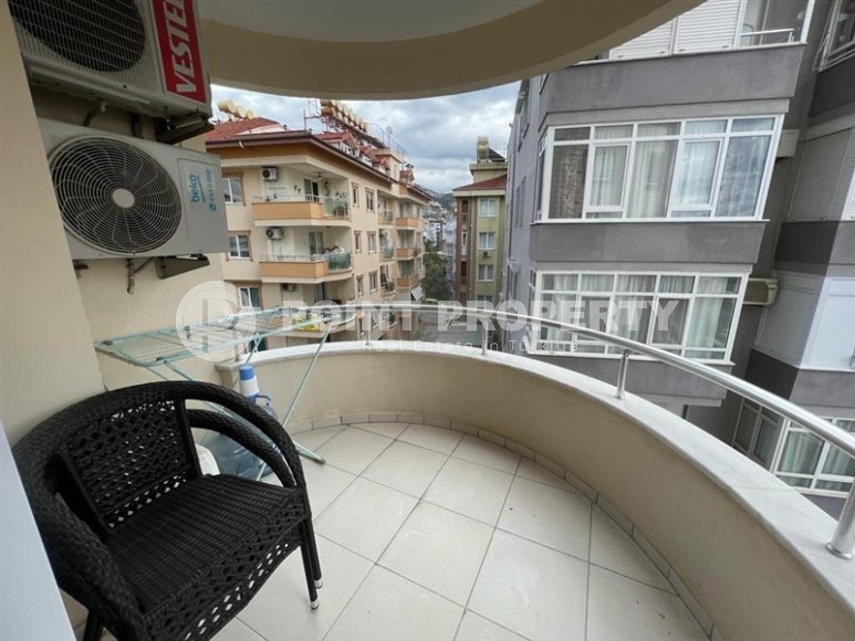 Небольшая меблированная квартира в 700 метрах от моря, в центре Аланьи-id-6089-фото-9