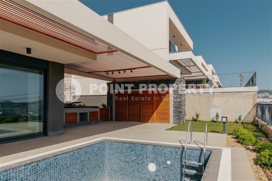 Luxury villa with a swimming pool and a garden, in a modern residential complex with a “city within a city” infrastructure-id-6090-photo-20