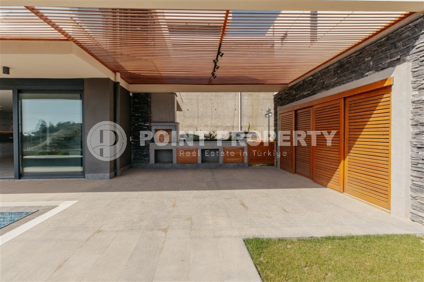 Luxury villa with a swimming pool and a garden, in a modern residential complex with a “city within a city” infrastructure-id-6090-photo-22