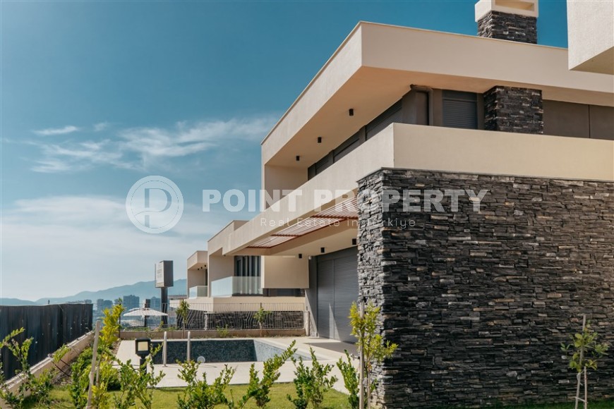 Luxury villa with a swimming pool and a garden, in a modern residential complex with a “city within a city” infrastructure-id-6090-photo-24