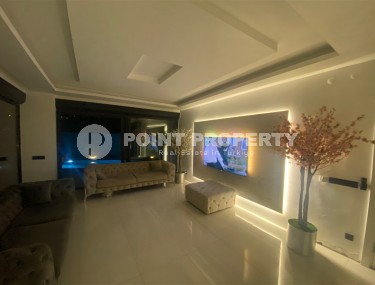 Большая двухуровневая квартира с собственным бассейном и садом, в доме 2019 года постройки, в 1200 метрах от моря-id-6091-фото-2