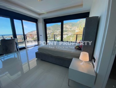 Большая двухуровневая квартира с собственным бассейном и садом, в доме 2019 года постройки, в 1200 метрах от моря-id-6091-фото-5