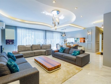 Дуплекс с дизайнерским ремонтом, на 6-м этаже с мансардой, в спокойном районе Аланьи - Чиплаклы-id-6092-фото-2