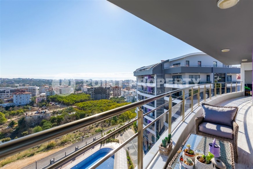 Дуплекс с дизайнерским ремонтом, на 6-м этаже с мансардой, в спокойном районе Аланьи - Чиплаклы-id-6092-фото-17