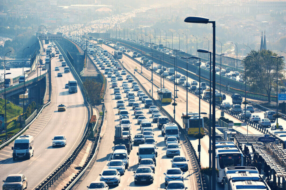 What are the pros and cons of living in Turkey?