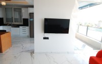 Apartment with modern design on the first line from the sea, in a picturesque, quiet area of Alanya - Kestel-id-6100-photo-3
