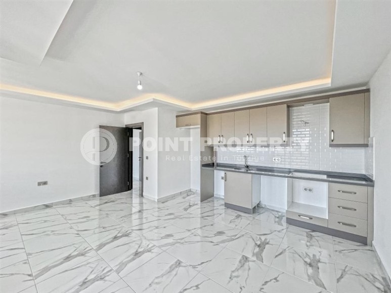 Просторная двухуровневая квартира с качественной чистовой отделкой, в 250 метрах от пляжа и набережной-id-6109-фото-3