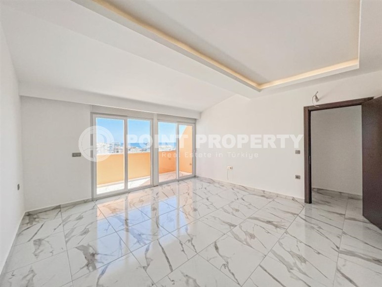 Просторная двухуровневая квартира с качественной чистовой отделкой, в 250 метрах от пляжа и набережной-id-6109-фото-6