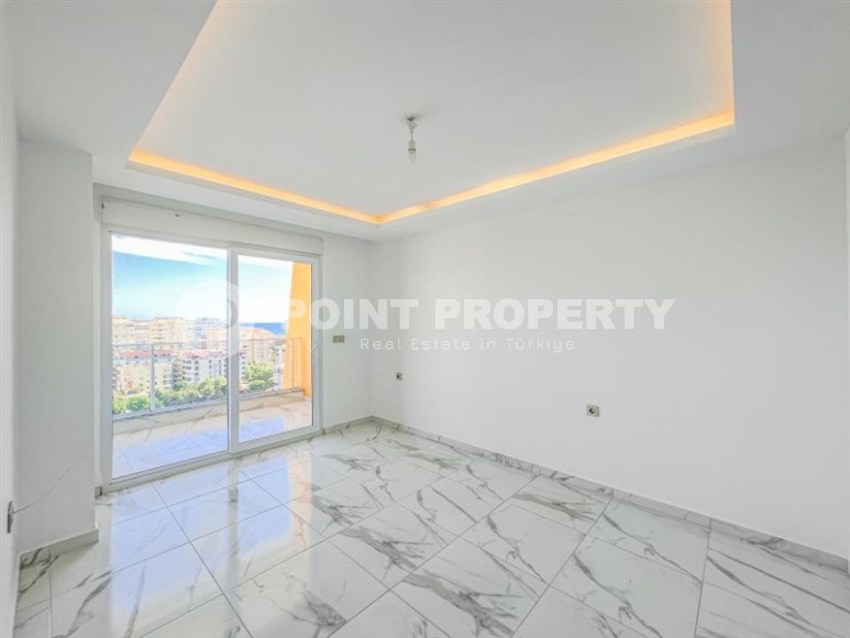 Просторная двухуровневая квартира с качественной чистовой отделкой, в 250 метрах от пляжа и набережной-id-6109-фото-8