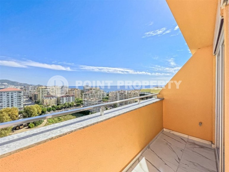 Просторная двухуровневая квартира с качественной чистовой отделкой, в 250 метрах от пляжа и набережной-id-6109-фото-19