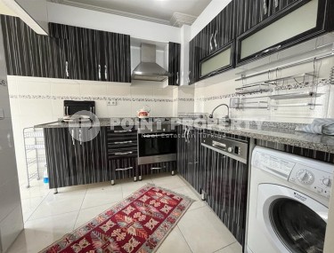 Comfortable furnished apartment on the first line from the sea, in the center of Alanya-id-6110-photo-3