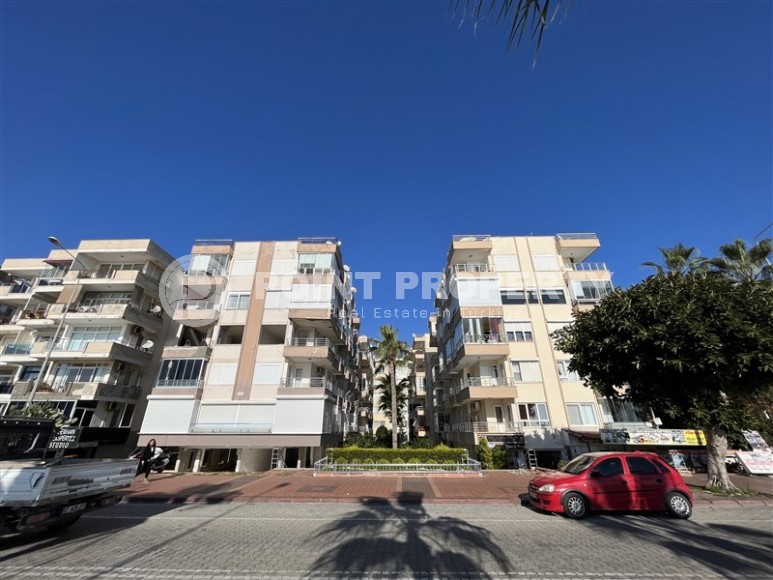 Благоустроенная меблированная квартира на первой линии от моря, в центре Аланьи-id-6110-фото-19