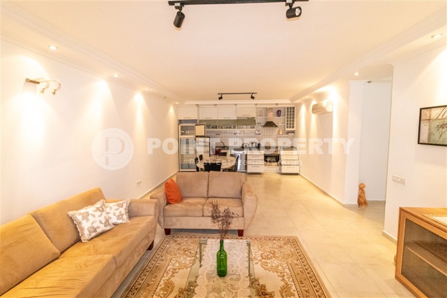 Inexpensive, spacious apartment, with furniture and household appliances, in a comfortable residential complex in the Mahmutlar area-id-6111-photo-2