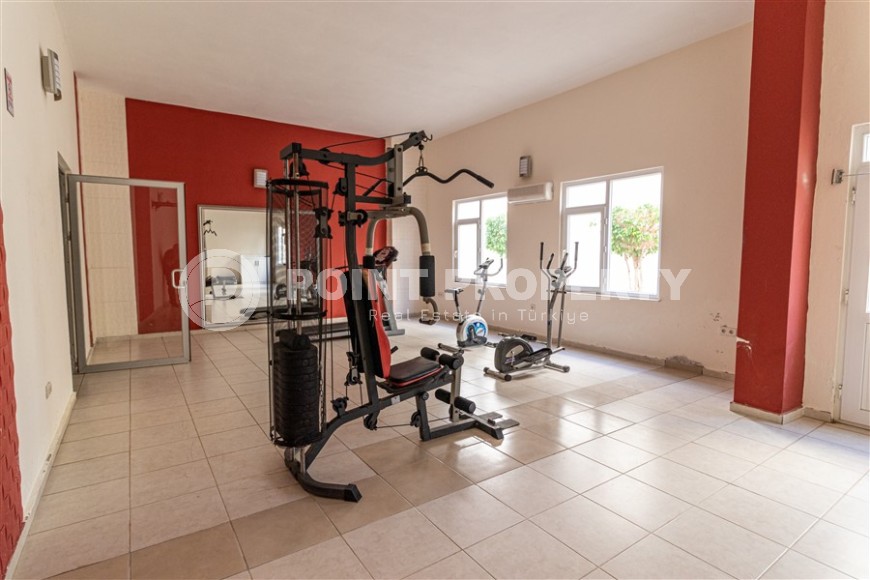 Inexpensive, spacious apartment, with furniture and household appliances, in a comfortable residential complex in the Mahmutlar area-id-6111-photo-12