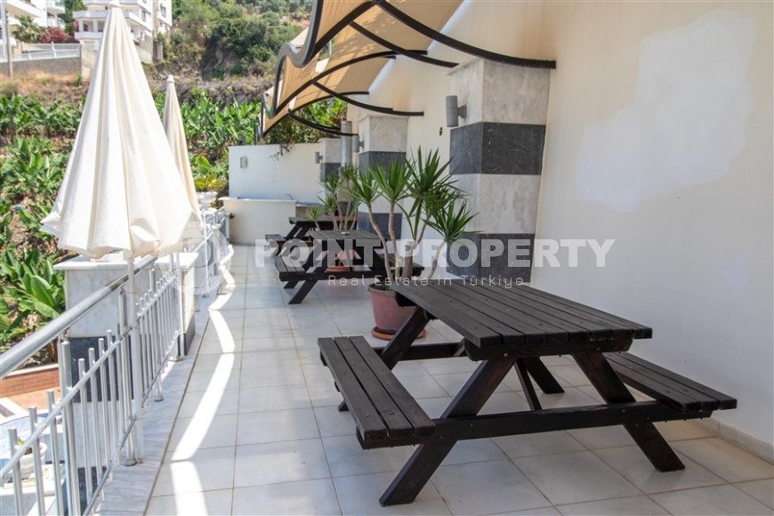 Inexpensive, spacious apartment, with furniture and household appliances, in a comfortable residential complex in the Mahmutlar area-id-6111-photo-18