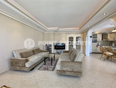 Panoramic duplex with sea views, on the 4th floor with attic, in the center of the popular area of Alanya - Oba-id-6112-photo-2