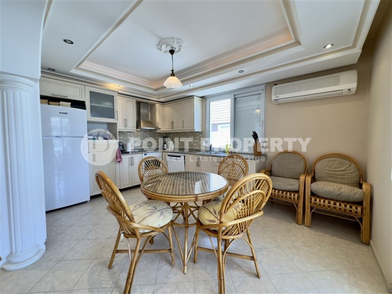 Панорамный дуплекс с видом на море, на 4-м этаже с мансардой, в центре популярного района Аланьи - Оба-id-6112-фото-5