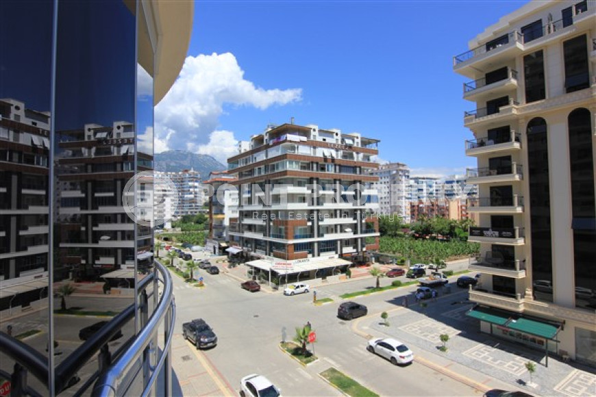 Furnished three bedroom apartment, 178m² 200m from the sea in Mahmutlar, Alanya-id-1482-photo-11