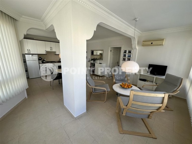 Комфортабельная квартира на самом берегу Средиземного моря, в центре популярного района Аланьи - Оба-id-6116-фото-3