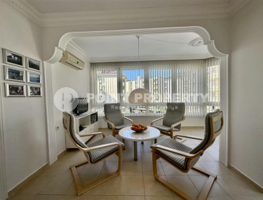 Комфортабельная квартира на самом берегу Средиземного моря, в центре популярного района Аланьи - Оба-id-6116-фото-4