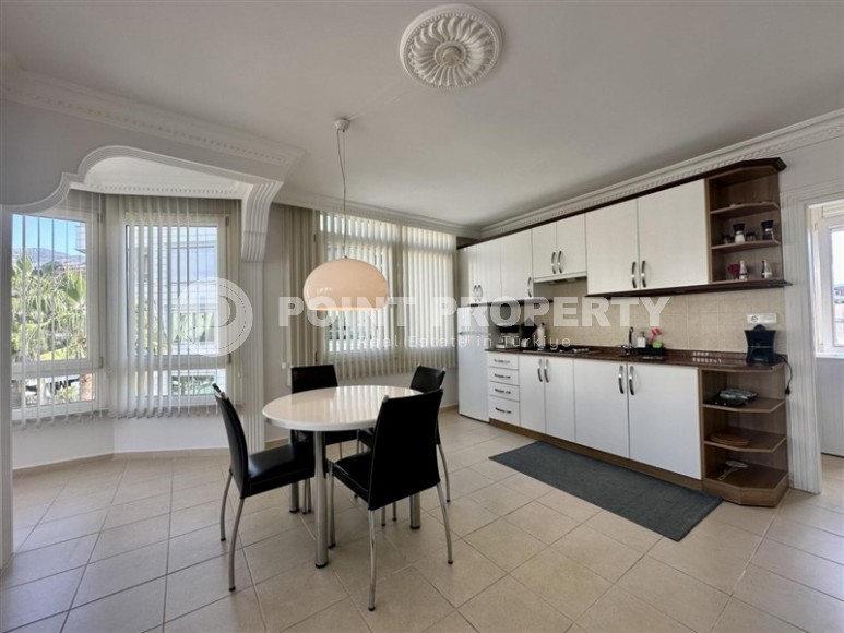 Комфортабельная квартира на самом берегу Средиземного моря, в центре популярного района Аланьи - Оба-id-6116-фото-5