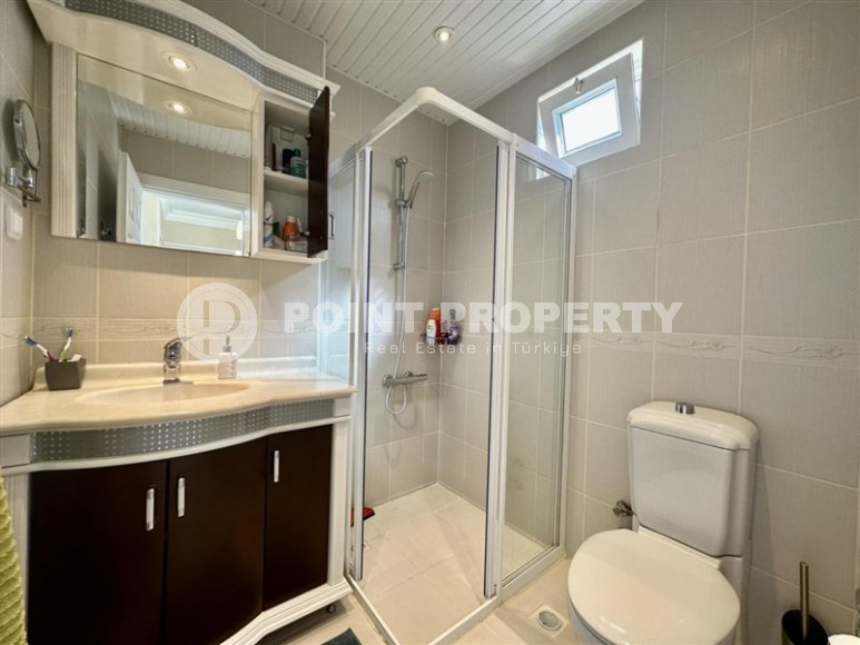 Комфортабельная квартира на самом берегу Средиземного моря, в центре популярного района Аланьи - Оба-id-6116-фото-11