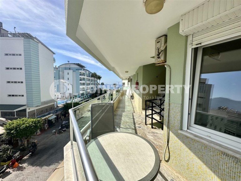 Комфортабельная квартира на самом берегу Средиземного моря, в центре популярного района Аланьи - Оба-id-6116-фото-13