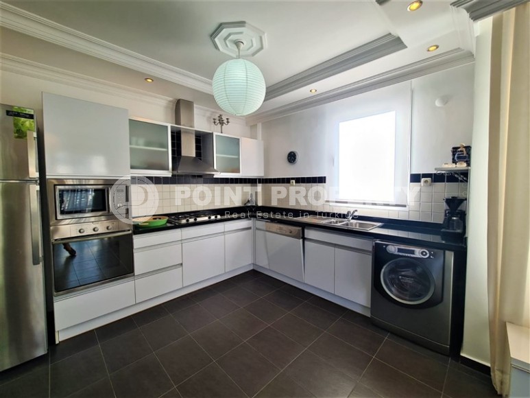 Уютная квартира с современным дизайном, на 3-м этаже в жилом комплексе, построенном в 2010 году-id-6117-фото-4