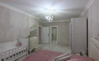 Furnished three bedroom apartment, 178m² 200m from the sea in Mahmutlar, Alanya-id-1482-photo-15
