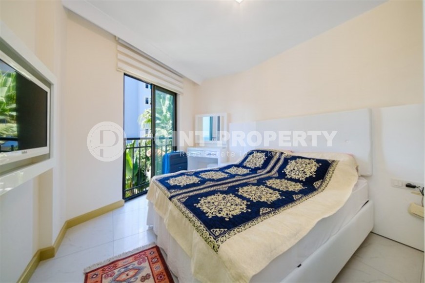 Компактная квартира 1+1, на площади 40 м2, в 700 метрах от моря, в центре Аланьи-id-6119-фото-4