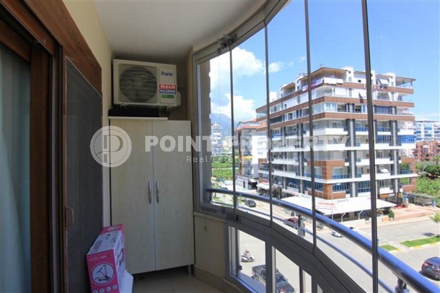 Furnished three bedroom apartment, 178m² 200m from the sea in Mahmutlar, Alanya-id-1482-photo-19