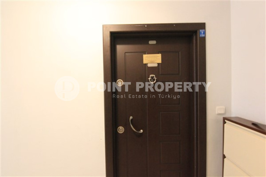 Furnished three bedroom apartment, 178m² 200m from the sea in Mahmutlar, Alanya-id-1482-photo-24