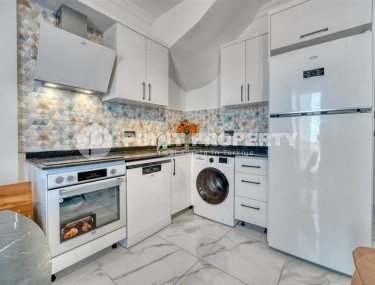 Stylish two-level apartment with panoramic mountain views, in the center of the popular Alanya area - Oba-id-6130-photo-3