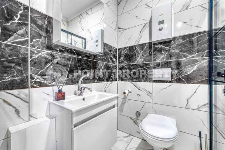 Стильная двухуровневая квартира с панорамным видом на горы, в центре популярного района Аланьи - Оба-id-6130-фото-13