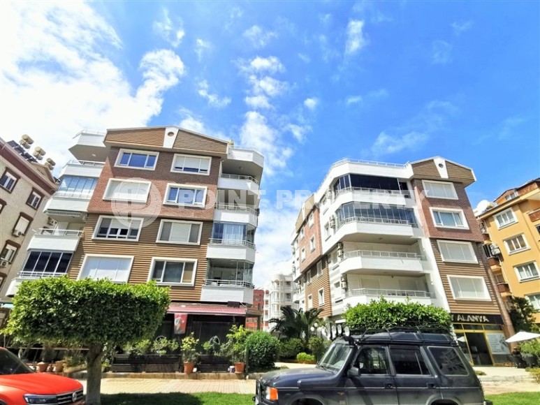 Comfortable furnished apartment 2+1, on an area of 100 m2, in the center of the popular area of Alanya - Lower Oba-id-6135-photo-13