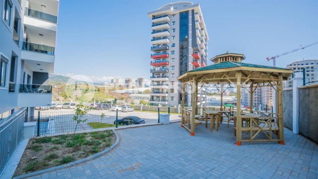 Spacious 4+1 apartment with a total area of 200 m2, 800 meters from the beach, in the Mahmutlar area-id-6137-photo-23