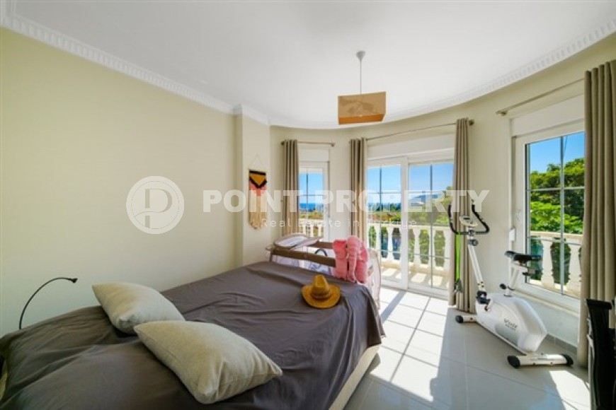 Отдельно стоящая вилла с бассейном и садом, в живописном, престижном районе Аланьи - Хасбахче-id-6138-фото-7