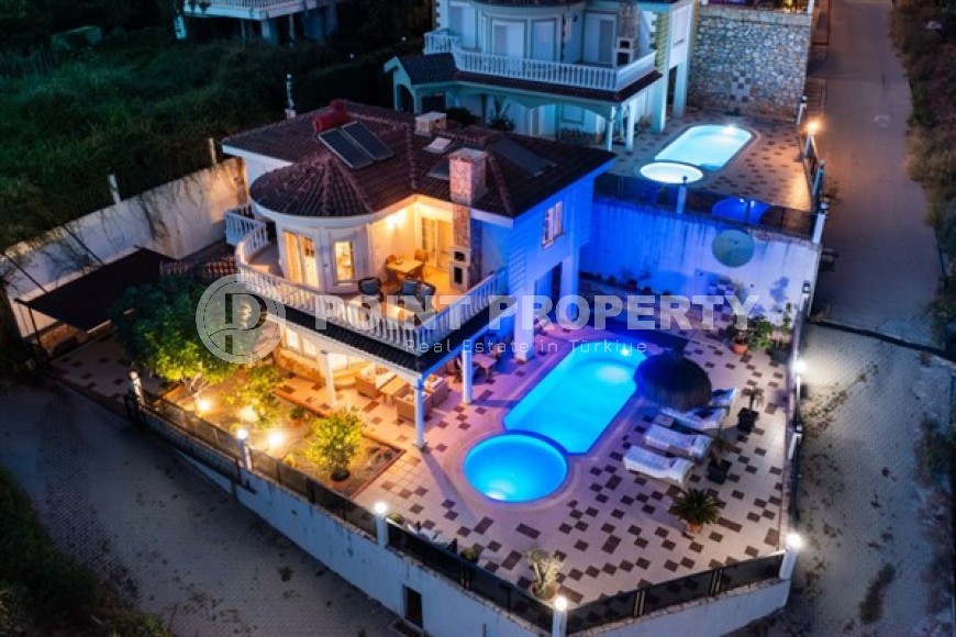 Отдельно стоящая вилла с бассейном и садом, в живописном, престижном районе Аланьи - Хасбахче-id-6138-фото-26