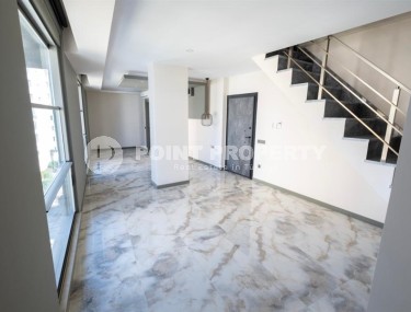 Просторная двухуровневая квартира с высококачественной чистовой отделкой, в 150 метрах от роскошного пляжа Клеопатры-id-6142-фото-4