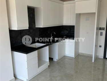 Small new apartment on the 5th floor, in a modern residential complex, commissioned in August 2023-id-6143-photo-4