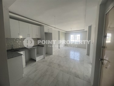 Apartment with fine finishing, 750 meters from the beach, in the Mahmutlar area-id-6144-photo-2
