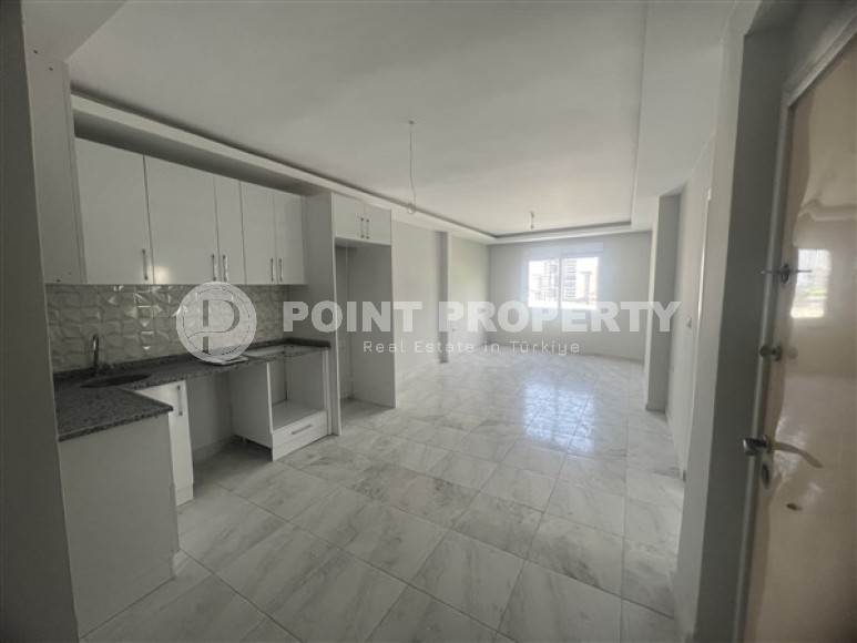 Apartment with fine finishing, 750 meters from the beach, in the Mahmutlar area-id-6144-photo-2