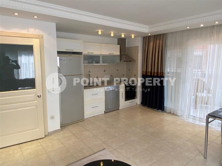 Bright, spacious apartment 2+1, on an area of 115 m2, in the center of a picturesque, cozy area of Alanya - Oba-id-6147-photo-3
