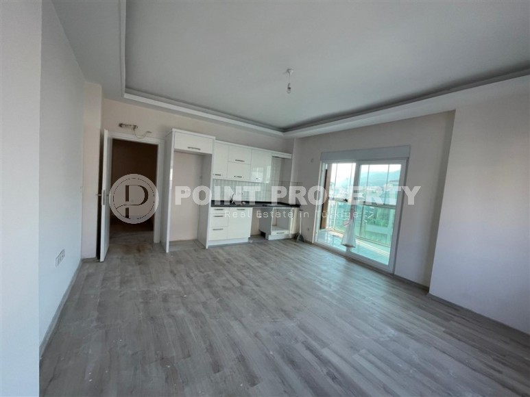 Apartment with fine finishing, on the 4th floor in a residential complex, commissioned in 2022-id-6149-photo-2